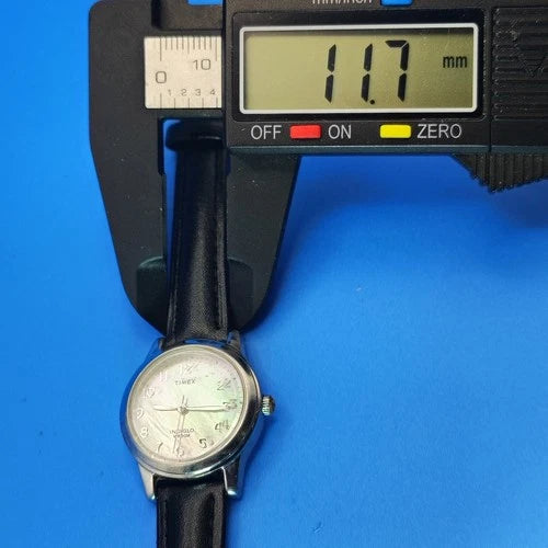 Vintage 1997 Timex Indiglo Date Mother of Pearl 25mm Women's Quartz Watch